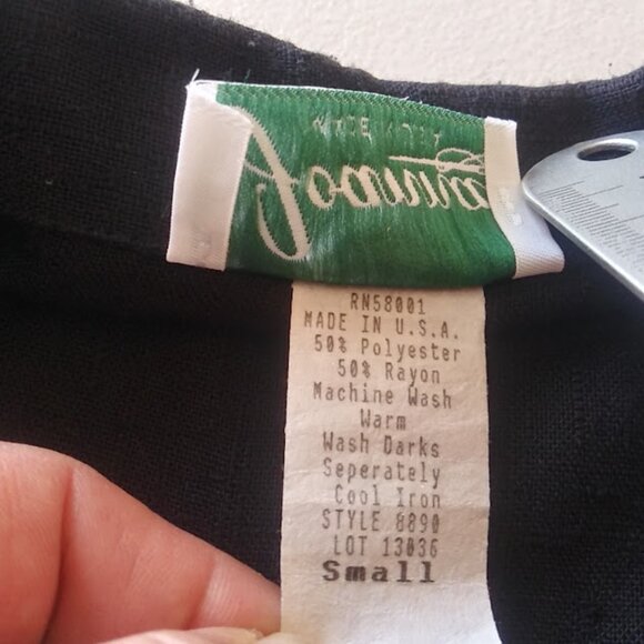 Joanna women's size S black blazer - Picture 13 of 13